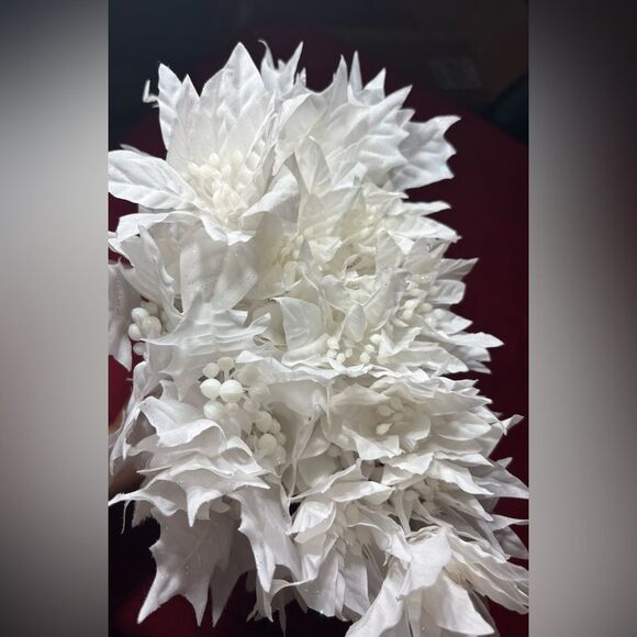 ☃️❄️☃️ White Poinsettia Floral 13.5” Picks Christmas Tree Wreath Decorations EPC - Picture 1 of 8